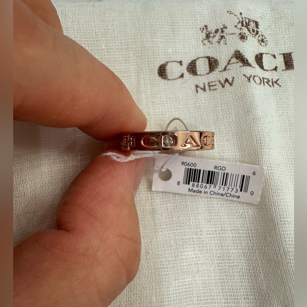 Coach Pave Metal Swarovski Studded Band Stackable Ring Size 6 Rosegold